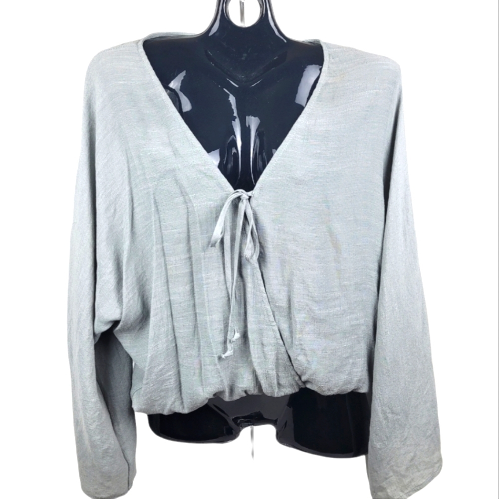 P Chill Bell Sleeve, Front Tie,‎ Elastic Waist Pesant Top